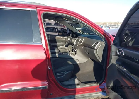 2011 Jeep Grand Cherokee Laredo из США, поврежденный, VIN 1J4RR4GG5BC515384